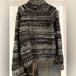 Banting Women's Black and Gray Striped Sweater Large